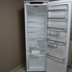 Хладилник за вграждане AEG SKE818D1DS, 178см 
