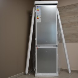 Хладилник с фризер за вграждане ELECTROLUX ENT8TE18S3 NO FROST