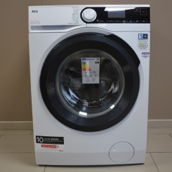 Пералня AEG LR7A70690