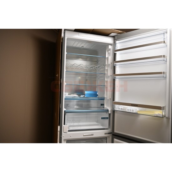 Хладилник с фризер SIEMENS KG49NAIBT iQ500 – 440 л, клас B, Total noFrost, hyperFresh, 70 см инокс