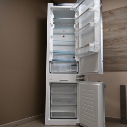 Хладилник с фризер за вграждане SIEMENS KI96NADC0 iQ500 – XL обем, височина 193,5 см, noFrost